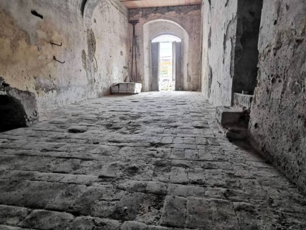 locale commerciale in vendita a Cittaducale