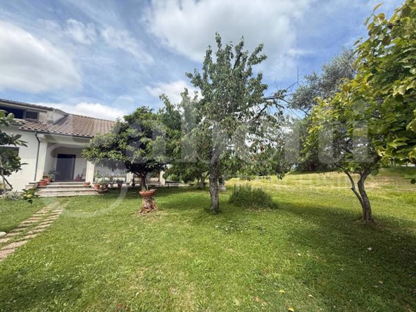 casa indipendente in vendita a Cittaducale