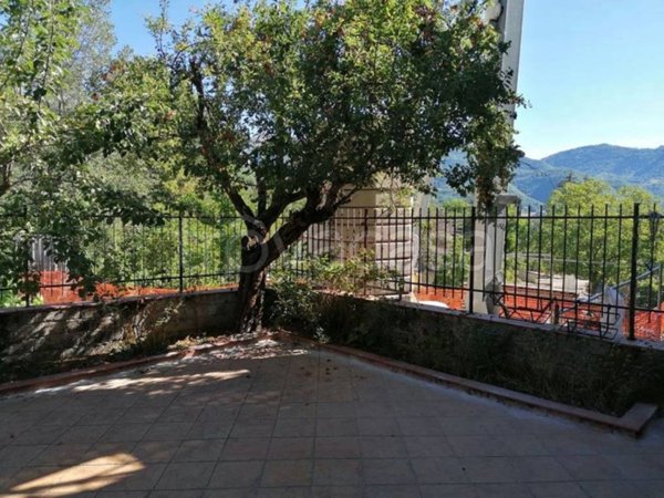 casa indipendente in vendita a Cittareale in zona Santa Giusta