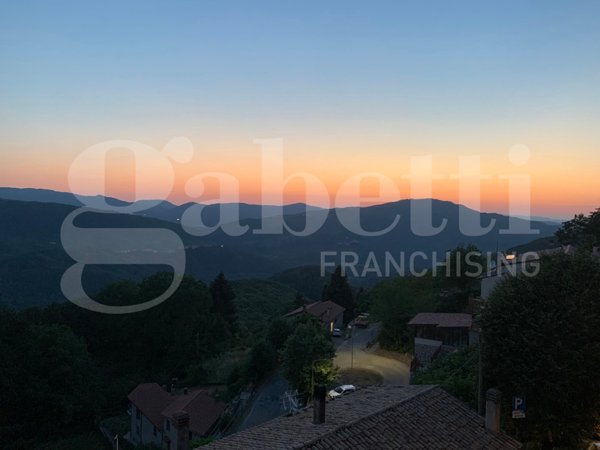 casa indipendente in vendita a Collalto Sabino