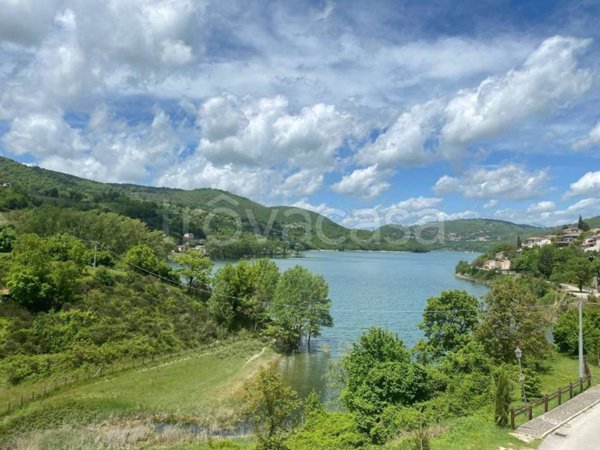 appartamento in vendita a Colle di Tora