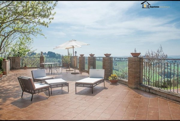 casa indipendente in vendita a Collevecchio