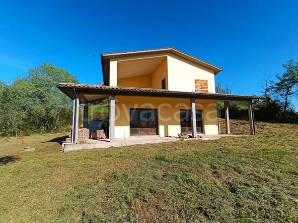 casa indipendente in vendita a Collevecchio in zona Cicignano