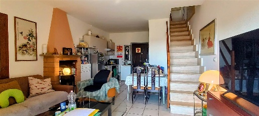 casa indipendente in vendita a Collevecchio in zona Poggio Sommavilla