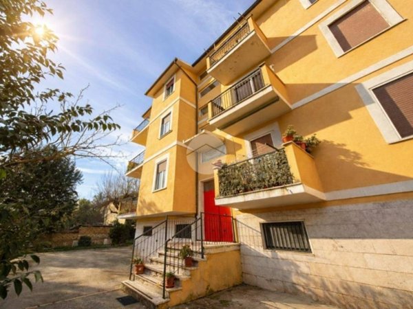 appartamento in vendita a Collevecchio