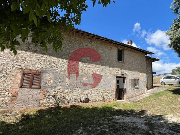 casa indipendente in vendita a Colli sul Velino