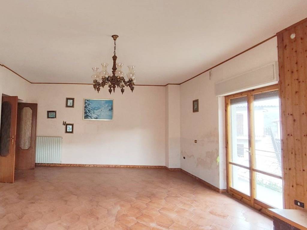 appartamento in vendita a Concerviano in zona Vaccareccia