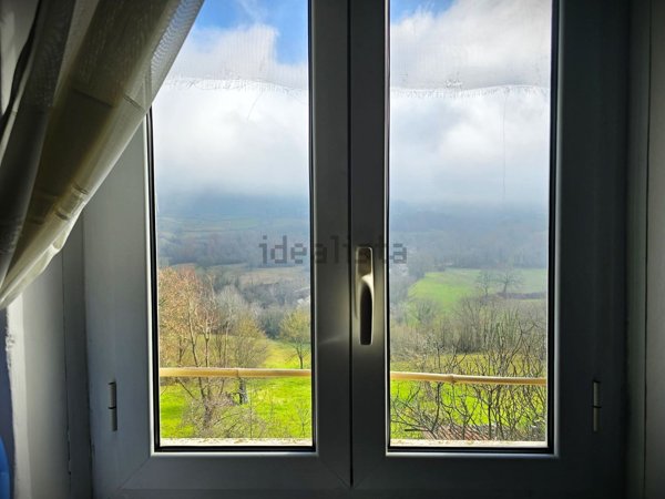 casa semindipendente in vendita a Configni