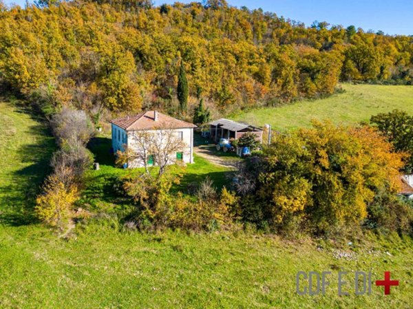 casa indipendente in vendita a Configni