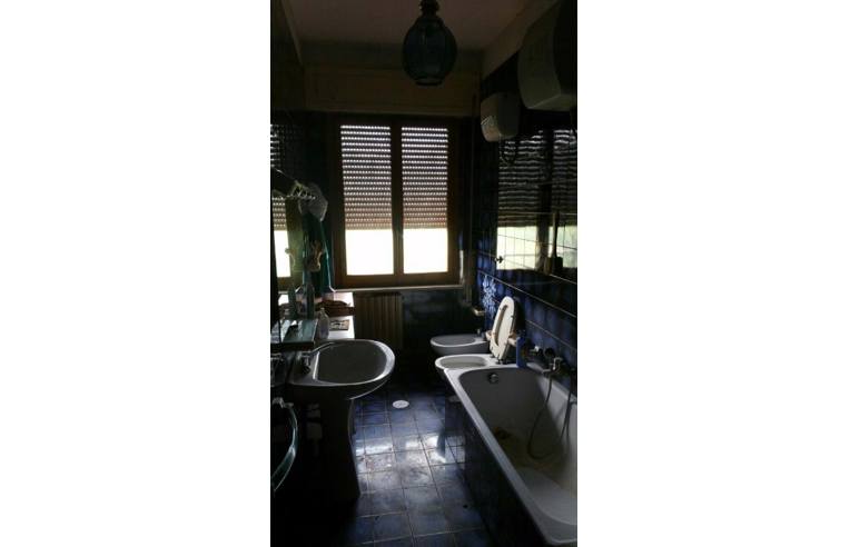 casa indipendente in vendita a Configni in zona Lugnola