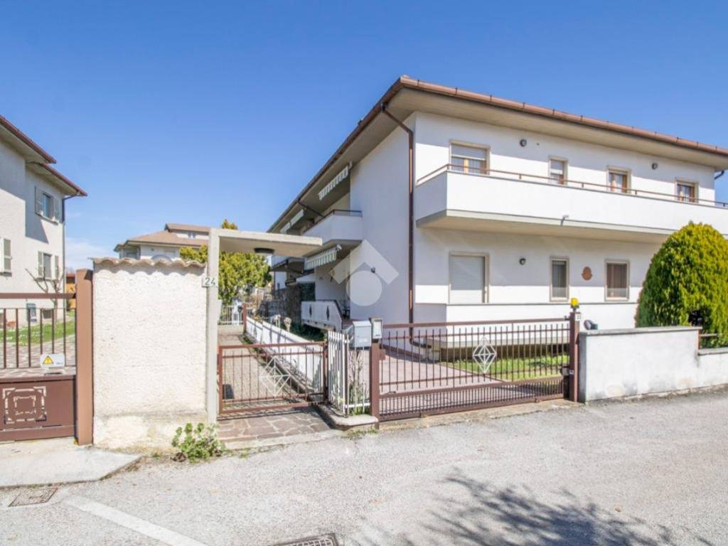 appartamento in vendita a Contigliano