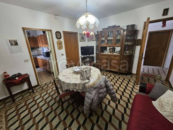 casa indipendente in vendita a Contigliano
