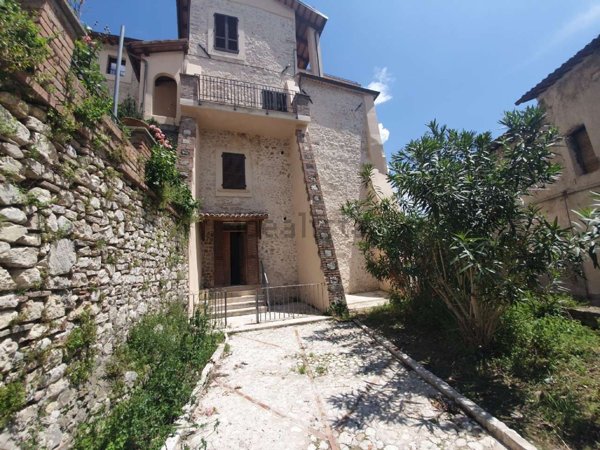 appartamento in vendita a Contigliano