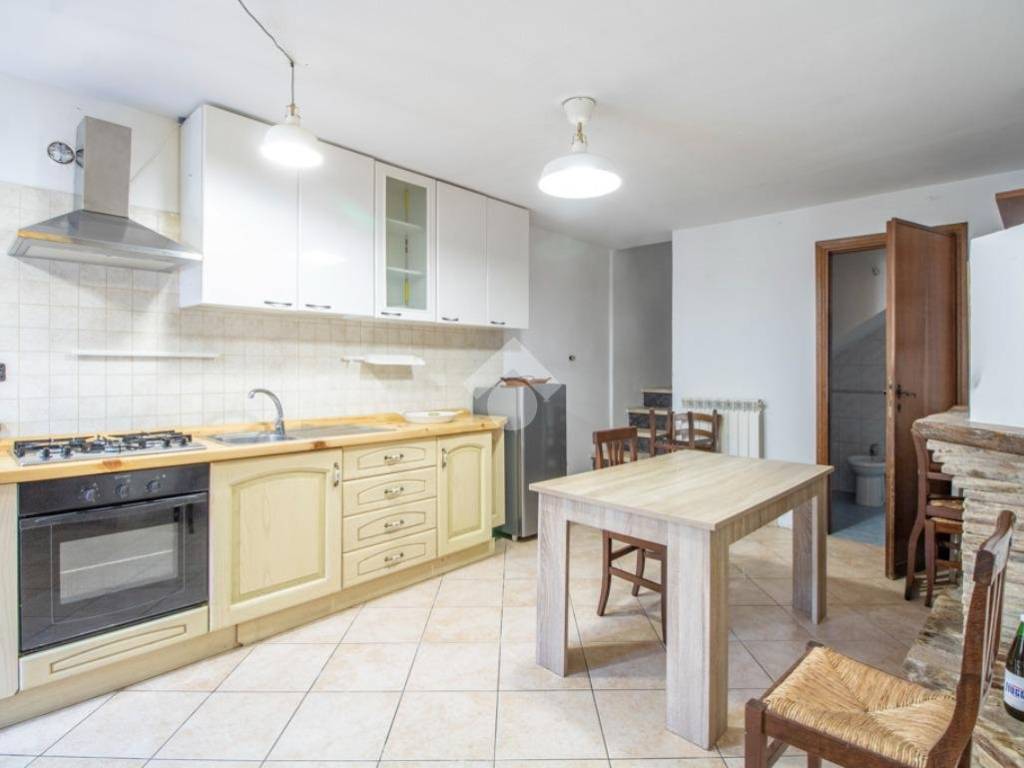 casa semindipendente in vendita a Contigliano