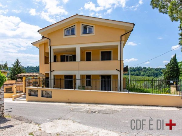 appartamento in vendita a Fara in Sabina in zona Talocci