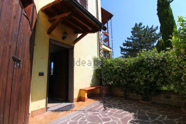 appartamento in vendita a Fara in Sabina