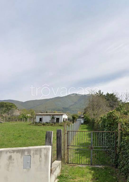 terreno agricolo in vendita a Fara in Sabina in zona Passo Corese