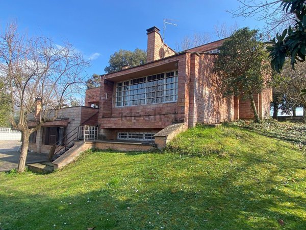 casa indipendente in vendita a Fara in Sabina in zona Passo Corese