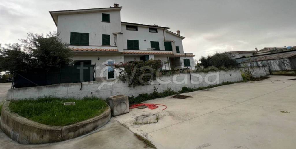 appartamento in vendita a Fara in Sabina