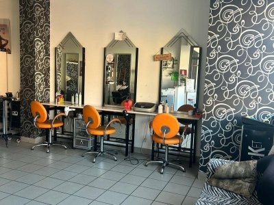 locale commerciale in vendita a Fara in Sabina in zona Passo Corese