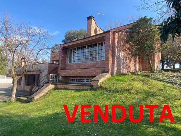 casa indipendente in vendita a Fara in Sabina in zona Passo Corese