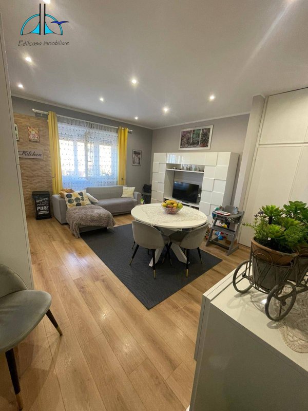 appartamento in vendita a Fara in Sabina in zona Passo Corese