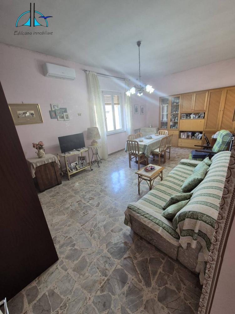 appartamento in vendita a Fara in Sabina in zona Passo Corese