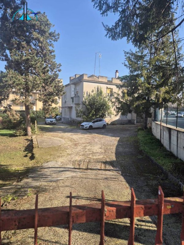 appartamento in vendita a Fara in Sabina in zona Passo Corese