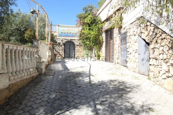 appartamento in vendita a Fara in Sabina in zona Passo Corese