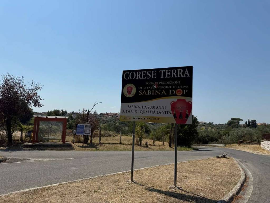 terreno agricolo in vendita a Fara in Sabina in zona Corese Terra