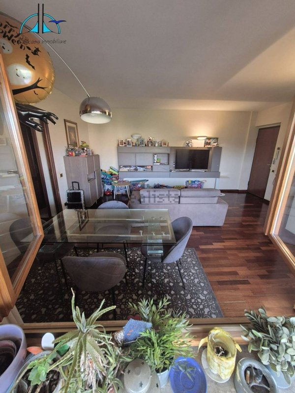 appartamento in vendita a Fara in Sabina in zona Passo Corese