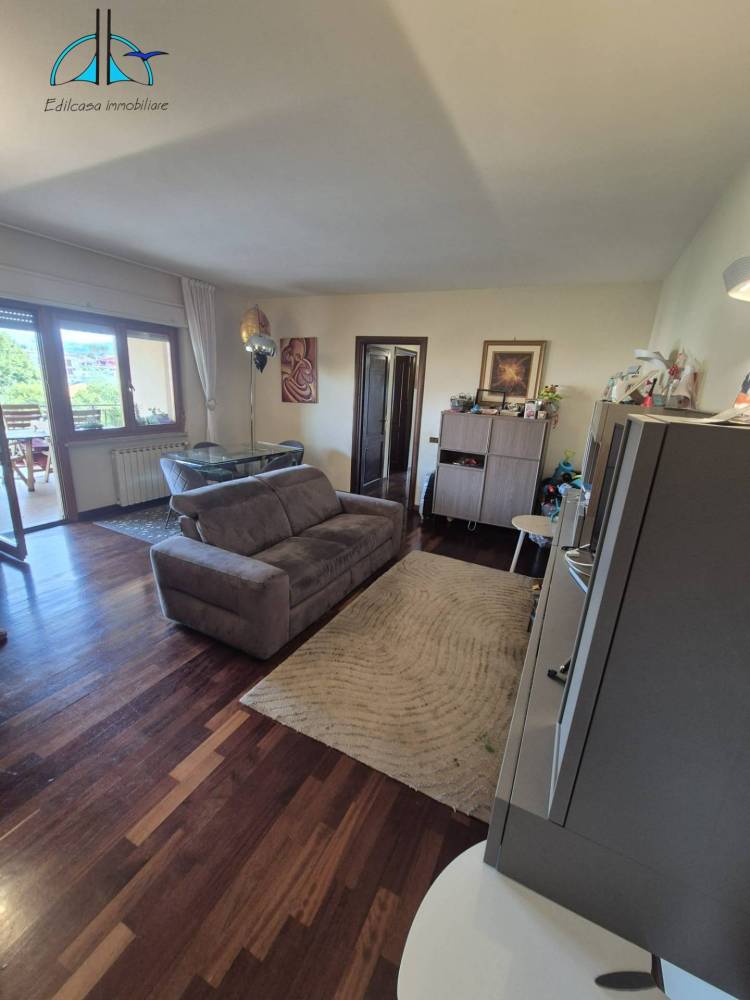 appartamento in vendita a Fara in Sabina in zona Passo Corese