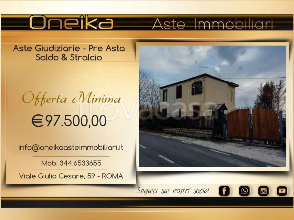casa indipendente in vendita a Fara in Sabina in zona Borgo Quinzio