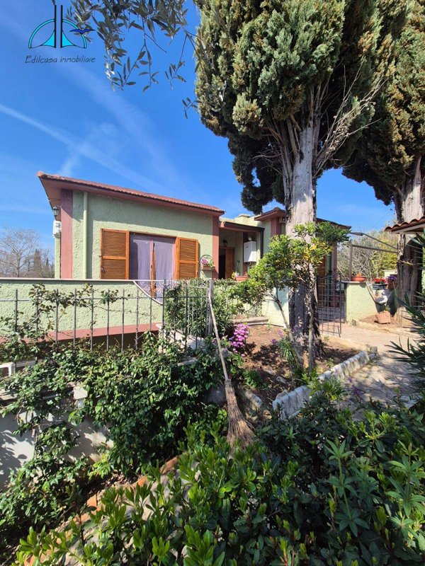 appartamento in vendita a Fara in Sabina