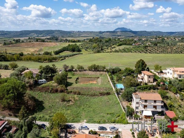 terreno agricolo in vendita a Fara in Sabina in zona Passo Corese