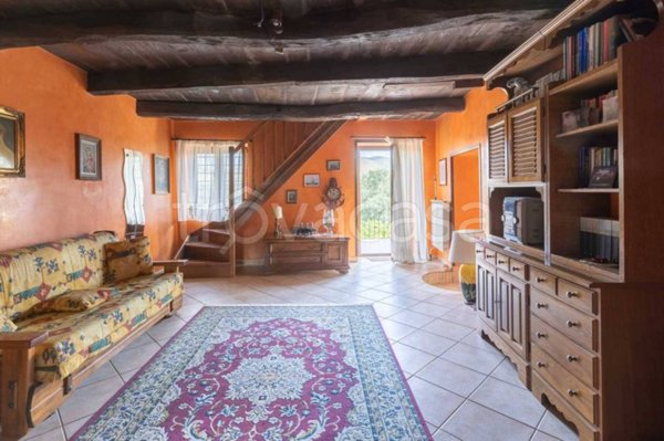 appartamento in vendita a Fara in Sabina in zona Corese Terra