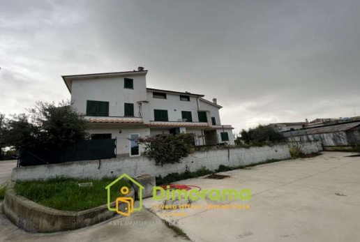 appartamento in vendita a Fara in Sabina