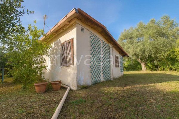 casa indipendente in vendita a Fara in Sabina in zona Passo Corese