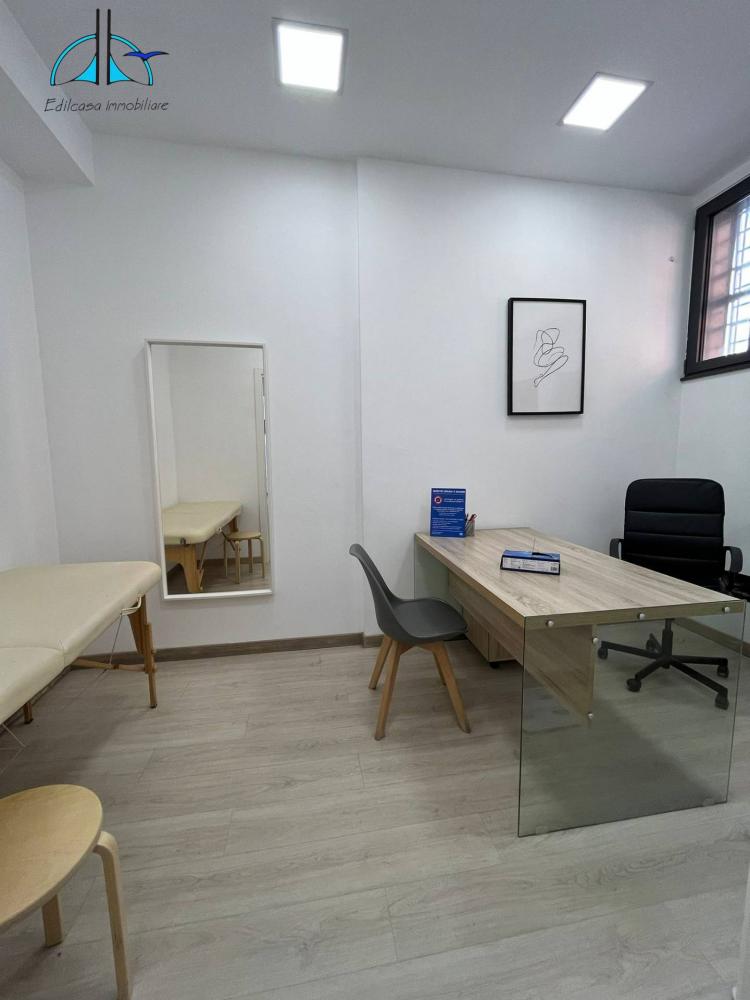 locale commerciale in vendita a Fara in Sabina in zona Passo Corese