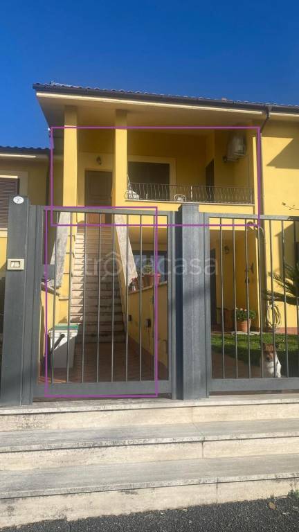 appartamento in vendita a Fara in Sabina