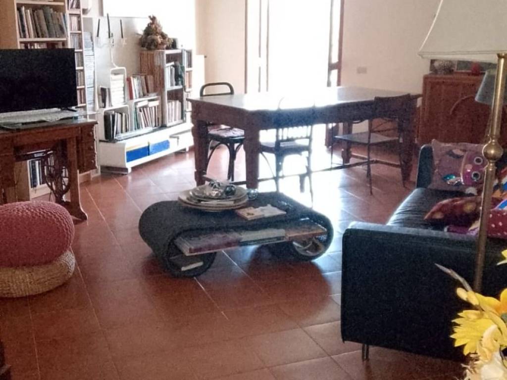 appartamento in vendita a Fara in Sabina in zona Corese Terra