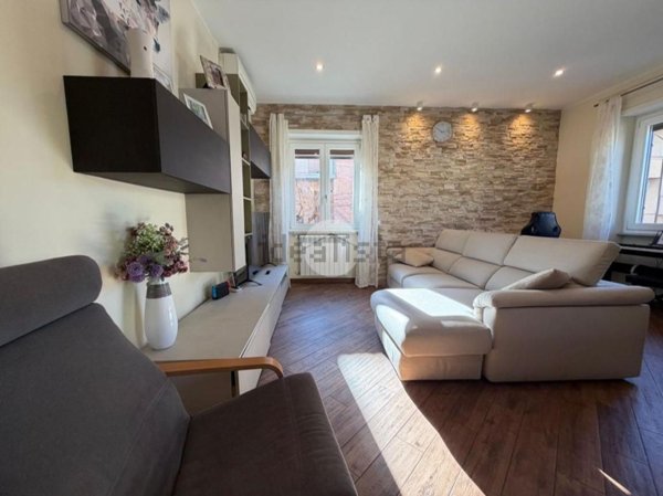 appartamento in vendita a Fara in Sabina in zona Passo Corese