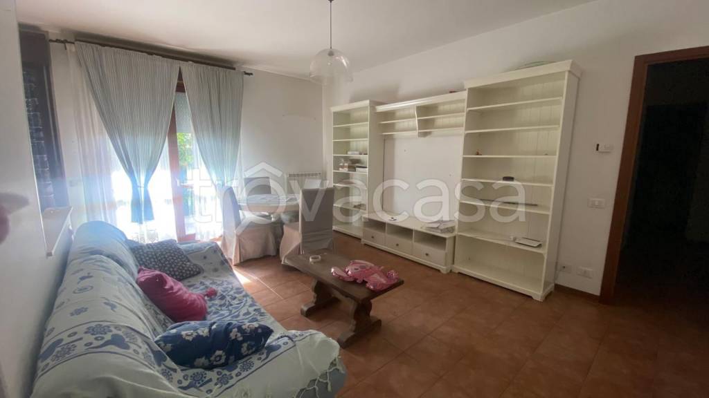 appartamento in vendita a Fara in Sabina