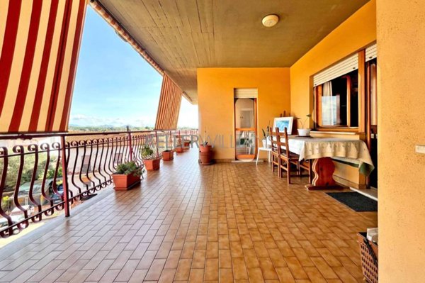 appartamento in vendita a Fara in Sabina in zona Passo Corese