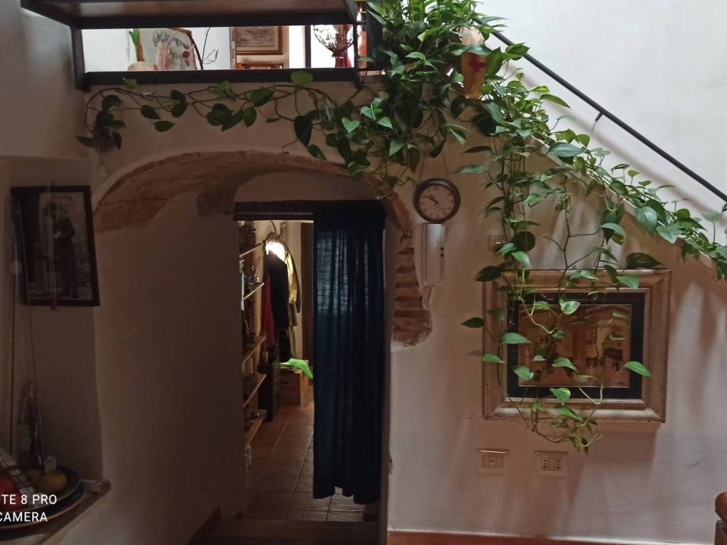 appartamento in vendita a Fara in Sabina