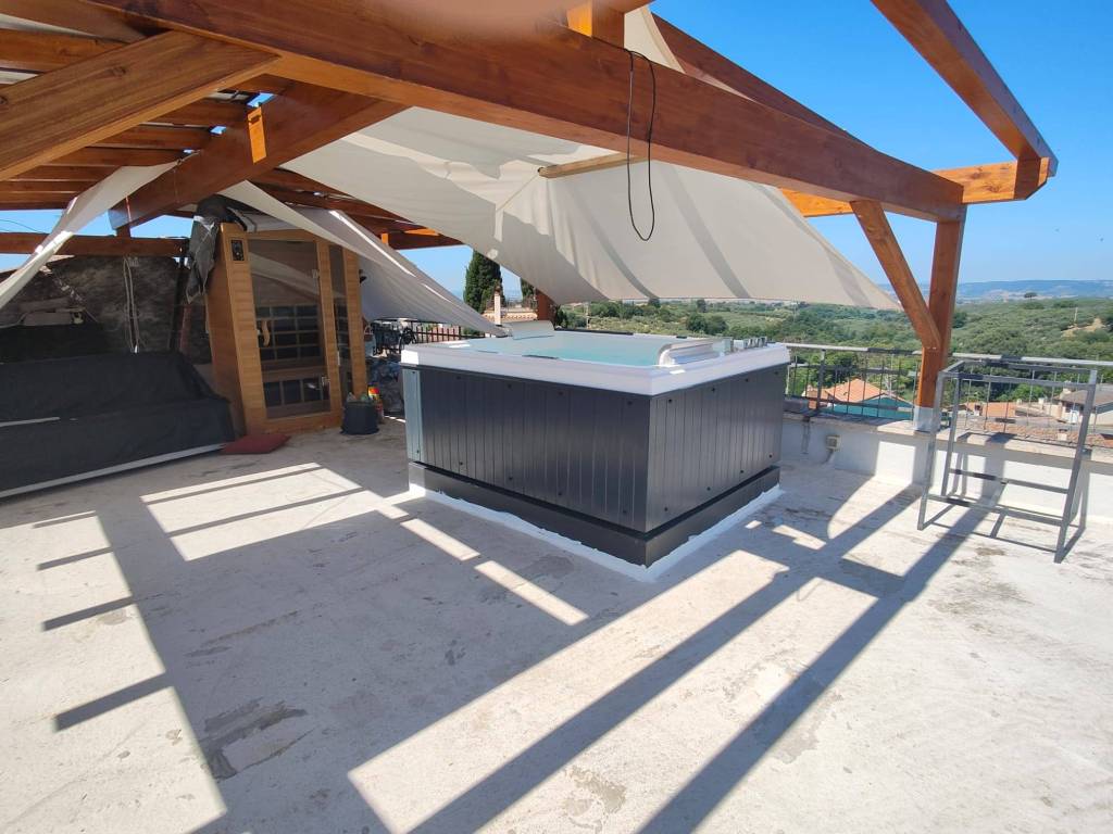 appartamento in vendita a Fara in Sabina in zona Corese Terra