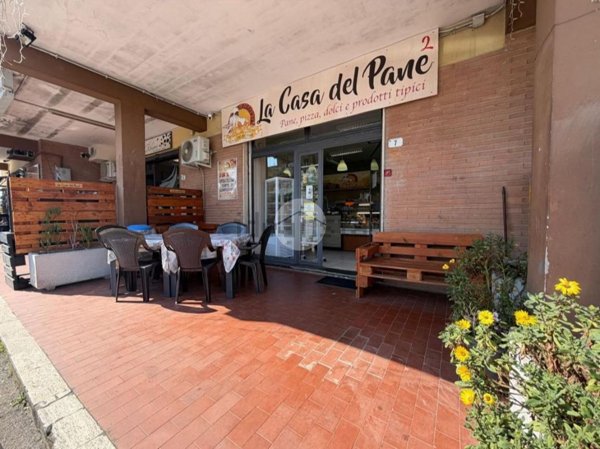 appartamento in vendita a Fara in Sabina in zona Passo Corese