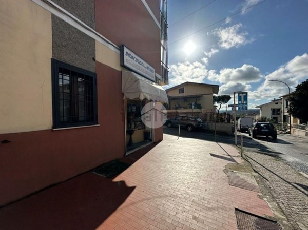 appartamento in vendita a Fara in Sabina in zona Passo Corese