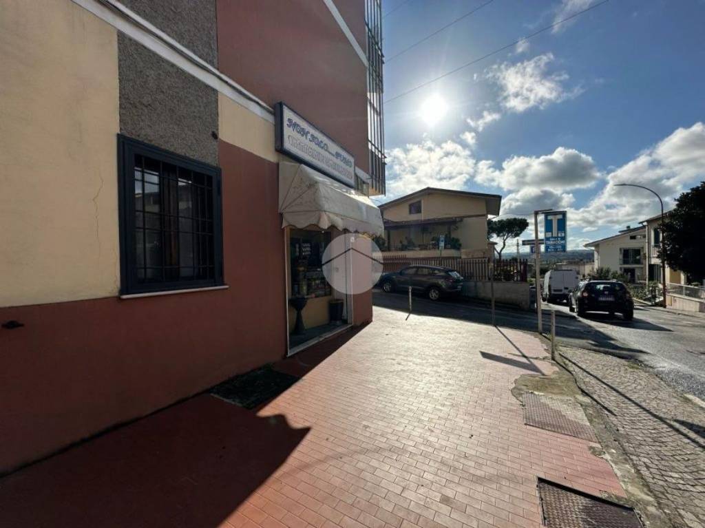 appartamento in vendita a Fara in Sabina in zona Passo Corese