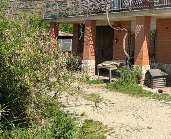 appartamento in vendita a Fara in Sabina in zona Passo Corese